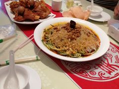 -吴记酱骨炖菜馆(西大直街店)