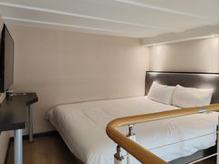 舒适loft大床房-宜必思酒店(北京什刹海鼓楼大街地铁站店)