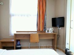 -7天连锁酒店(大连星海广场联合路地铁站店)