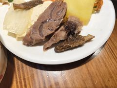 -乡土特色.冷锅鱼.牦牛肉火锅