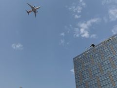 -深圳国际会展中心希尔顿酒店(前海华发冰雪世界店)