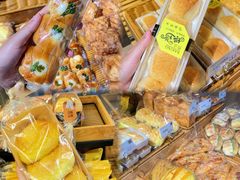 -顶东面包花园·生日蛋糕(世博店)