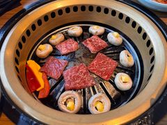 -炼火烤肉店