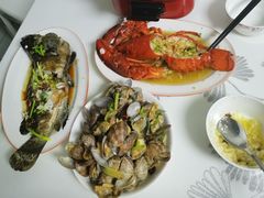 -渔人湾码头海鲜市场负二楼