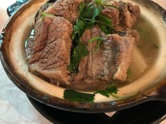 牛肉萝卜汤-岭南小馆