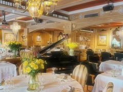 -火车头法国西餐厅