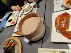 酥不腻烤鸭-小大董·烤鸭(观景餐厅·南京西路店)