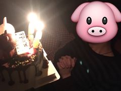 -半勺舒舒生日蛋糕店