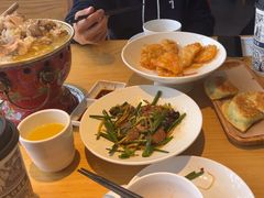 -关东小磨东北菜(上海长风大悦城店)