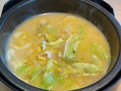 自煮酸辣金汤米线-金香缘米线(大润发店)