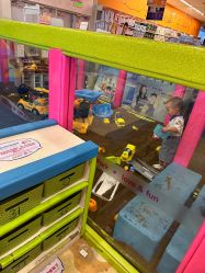 -孩子王童乐园(余姚万达店)