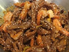 鸭恋虾-张大师鸭爪爪特色干锅(南湖店)