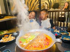 -湊湊火锅·茶憩(上海合生汇店)