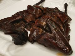 风味酱香乳鸽-琬苑鸽庄·川粤融合菜(解放碑总店)