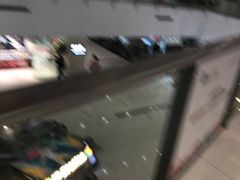 -新田360广场(上海华侨城店)