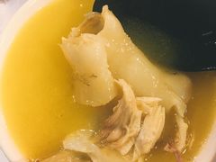 -鲜入围煮花胶鸡海鲜火锅