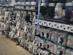 -迪卡侬(大英山店)