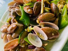 -四川小胡子海鲜(丁村万人海鲜广场店)