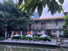 -喜洲吧·江畔老船厂·庭院餐厅(喜临院店)