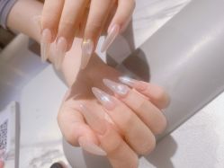 -丽心自助美甲美睫