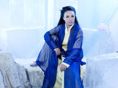 -九月鹰飞汉服摄影工作室