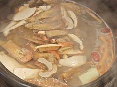-芸鲜季·云南野生菌餐厅· 云南风物味研社(闵行店)