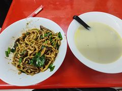 -三百碗宝应长鱼面(板仓街店)