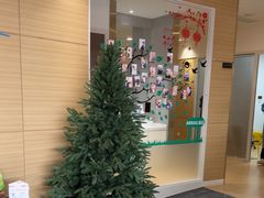 -瑞尔齿科(上海长风大悦城店)