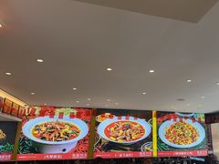 -川流不息·地道川菜·小龙虾(松东路店)