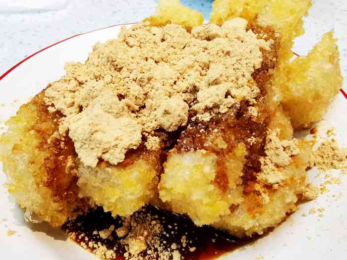 重山钵钵(朝阳剧场店)-"好吃好吃店面不大但是人很多,装修的也很.