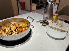 -七欣天香辣蟹火锅(闵行浦江欢乐颂店)