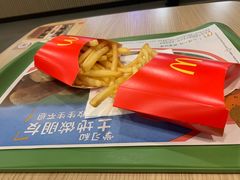 -麦当劳(轻轨曹杨路店)