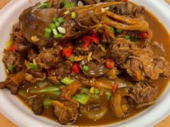 砂锅土麻鸭-俏湘厨•地道湘菜(建华南路店)