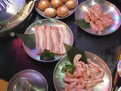 -哈哈碳都·牛肋条无限自助烤肉(宝龙店)
