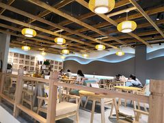 大堂-霸王茶姬(大学城熙街店)