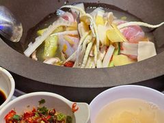 -鲜潭蒸汽石锅鱼(万象前海店)