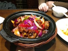 -东口码头·烧鸽子·鱼头泡饼·地方菜(金鹰悦城店)
