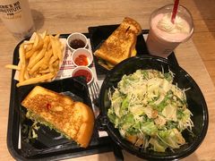 -The Habit Burger Grill 哈比特汉堡(爱琴海店)