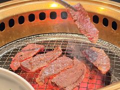 -山川小町·极番烧肉(新地假日广场店)