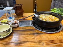 -菌之家·专业纯野生菌火锅·特色炒菌