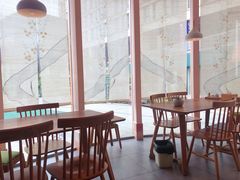 靠窗位-酒井酱子·深夜食堂(东城汇店)