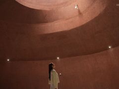 -金夫人化妆摄影职业培训学校