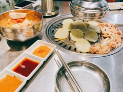 -韩聚屋韩国烤肉餐厅(新北万达店)