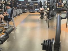 -豪逸健体(中骏广场店)