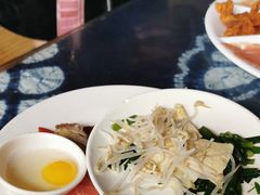 -建新园过桥米线(宝善街店)