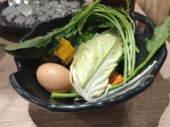 -呷哺呷哺(新世界百货望京店)