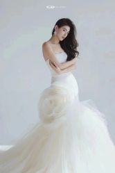 -Vera Wang婚纱礼服旗舰店