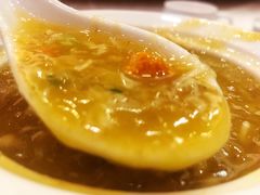 蟹粉鱼翅-梅龙镇酒家(南京西路总店)