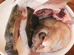 脆肉鲩鱼头-正能量脆肉鲩火锅