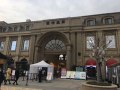 -王府井奥莱临潼小镇(临潼店)